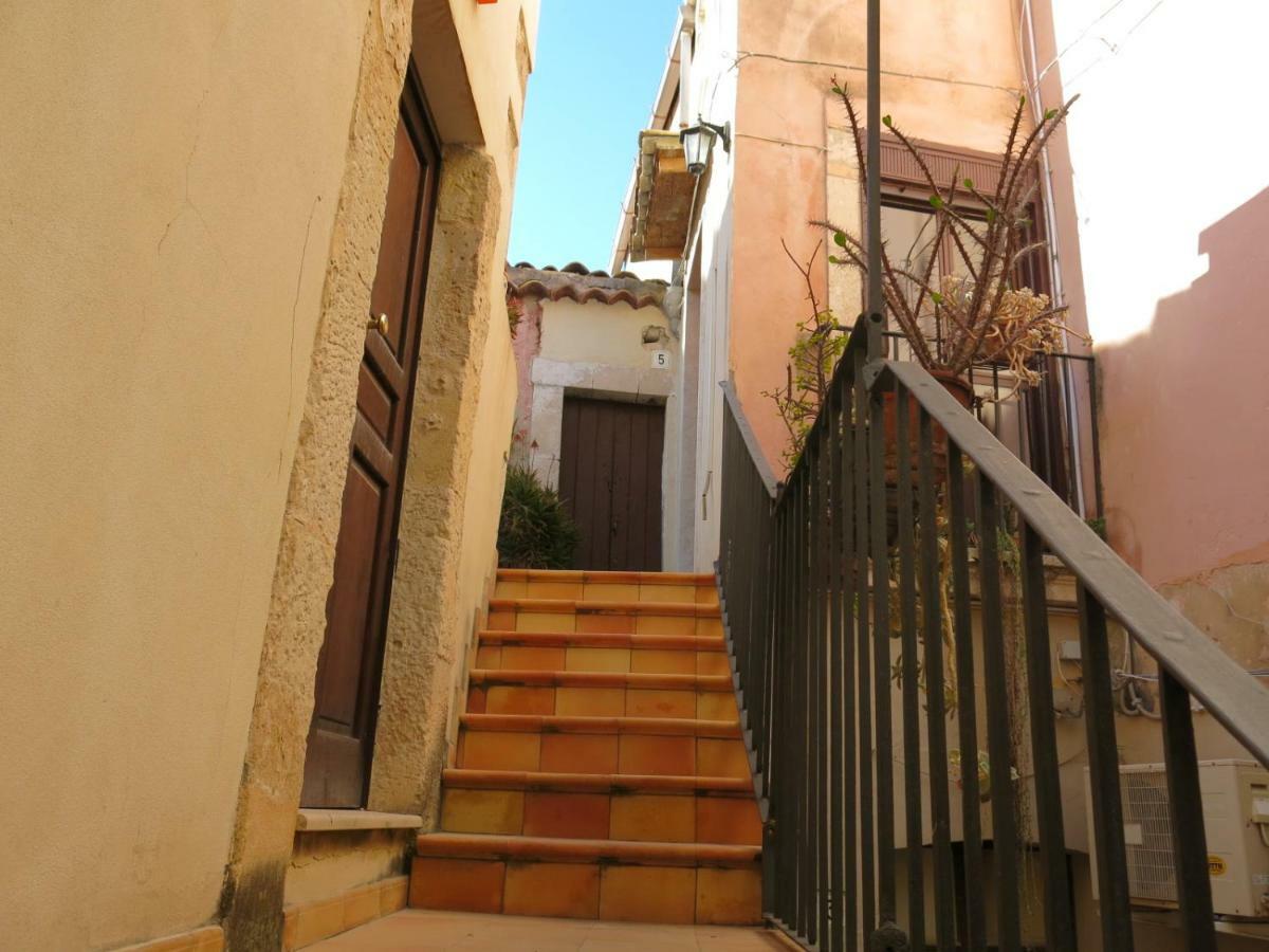B&B Spiraglio Сиракузы Экстерьер фото